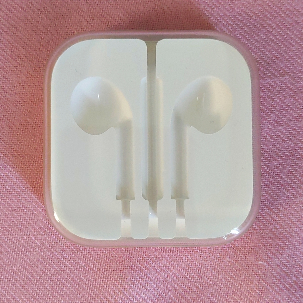 🎁GWP - Apple Earpod / Earphone Case